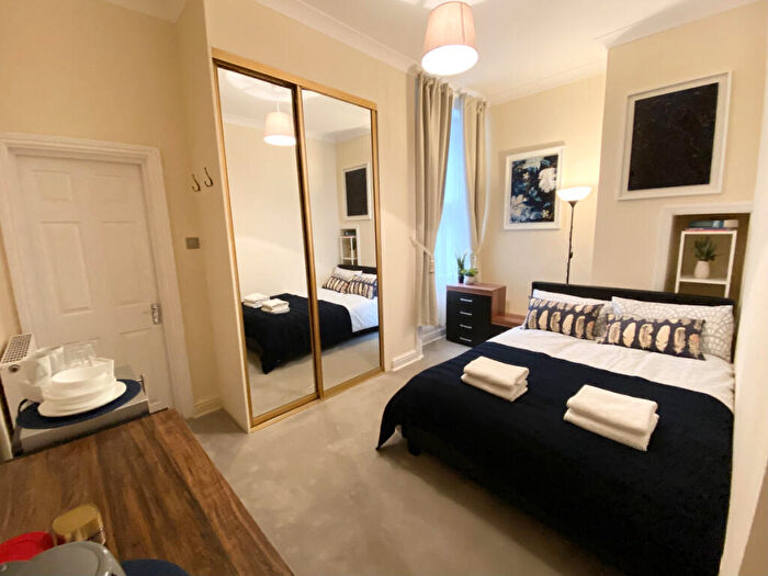 1 Bedroom Apartment To Rent In Cabbell Street, London, NW1