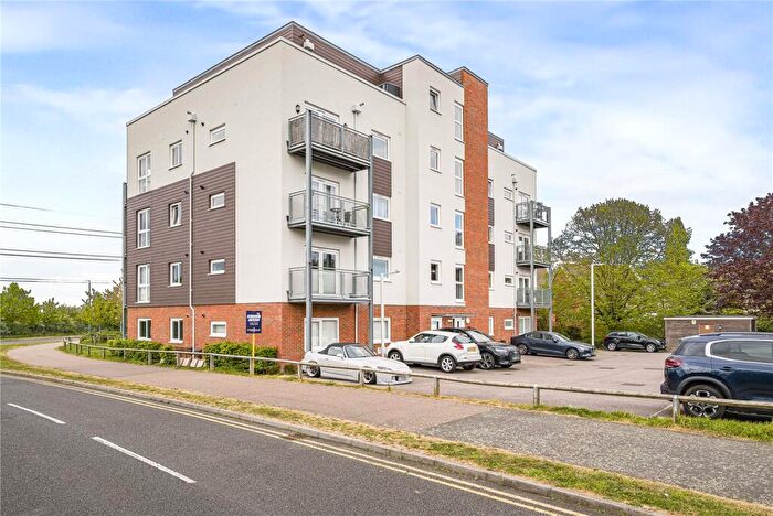 1 Bedroom Flat For Sale In Fourier Grove, Dartford, Kent, DA1