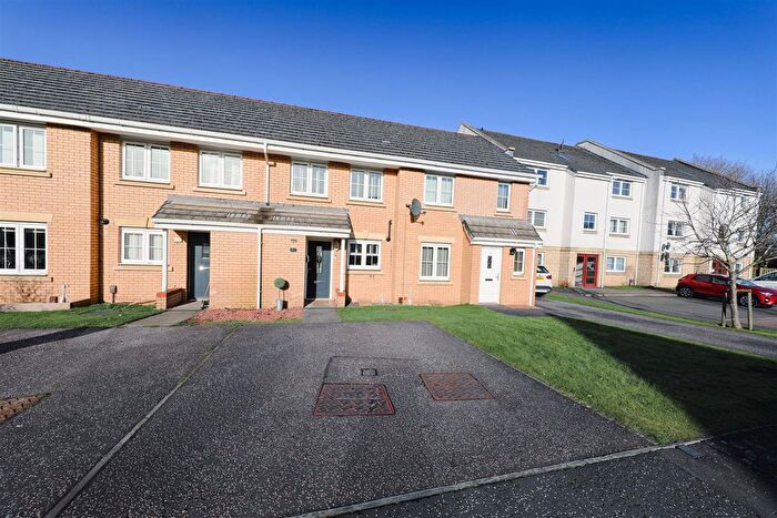 2 Bedroom Property For Sale In Woodlea Grove, Glenrothes, KY7