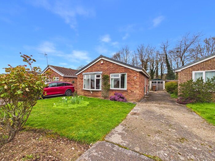 2 Bedroom Detached Bungalow For Sale In Whitehouse Close, Shelton Lock, DE24