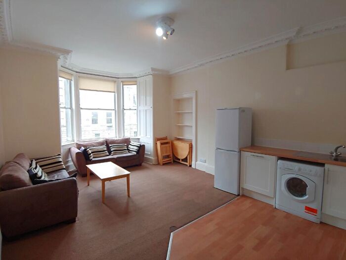 5 Bedroom Flat To Rent In Rankeillor Street, Edinburgh, EH8