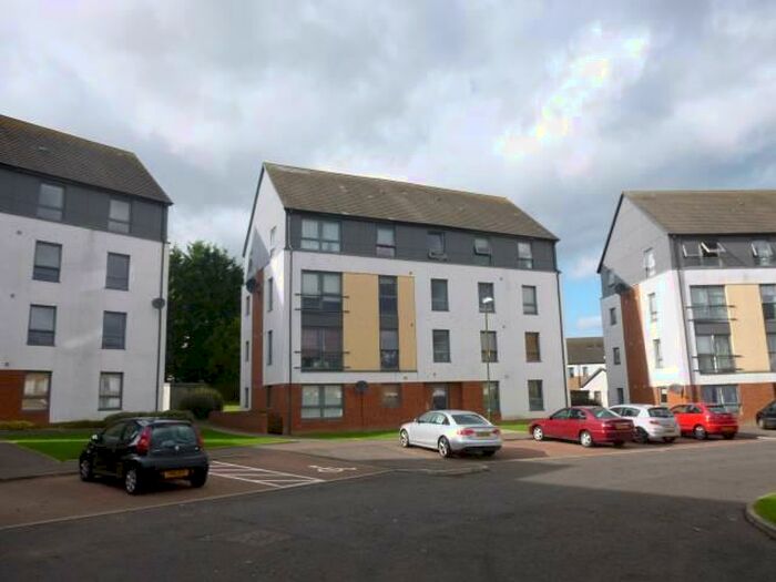 2 Bedroom Flat To Rent In Ferry Gait Place, Edinburgh, EH4