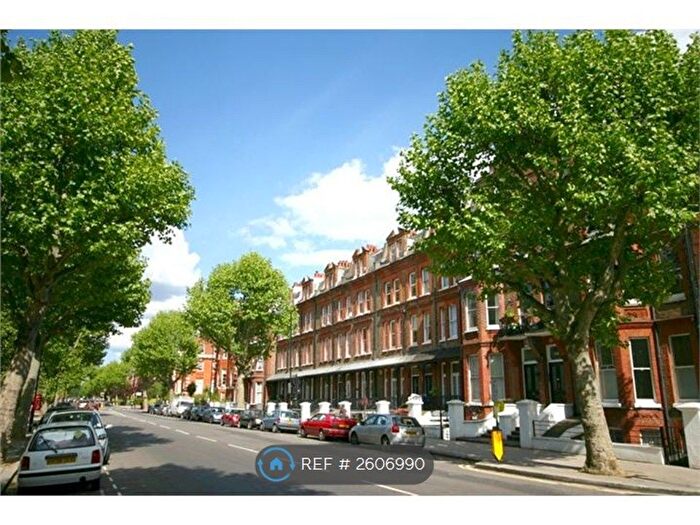 2 Bedroom Flat To Rent In Elgin Avenue, London, W9