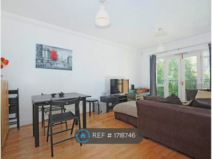 2 Bedroom Flat To Rent In Leathermarket Street, London, SE1