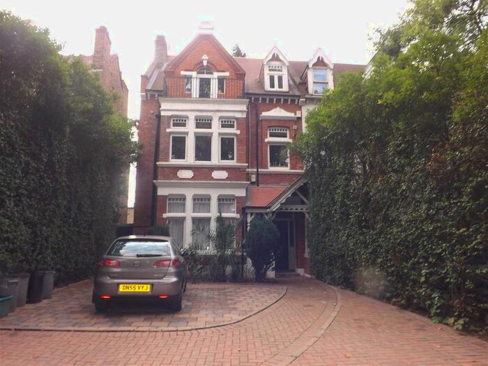 2 Bedroom Flat To Rent In Chiswick High Road, Chiswick, Chiswick, W4