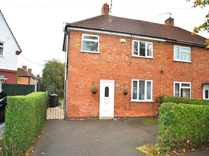 3 Bedroom Semi-Detached House To Rent In Kelvin Grove, Corby, NN17