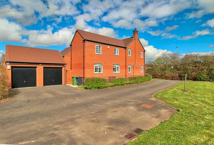 4 Bedroom Detached House For Sale In Constantine Close, Kempsey, Worcester, WR5