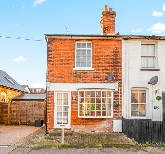 2 Bedroom End Of Terrace House For Sale In London Road, Sevenoaks, TN13