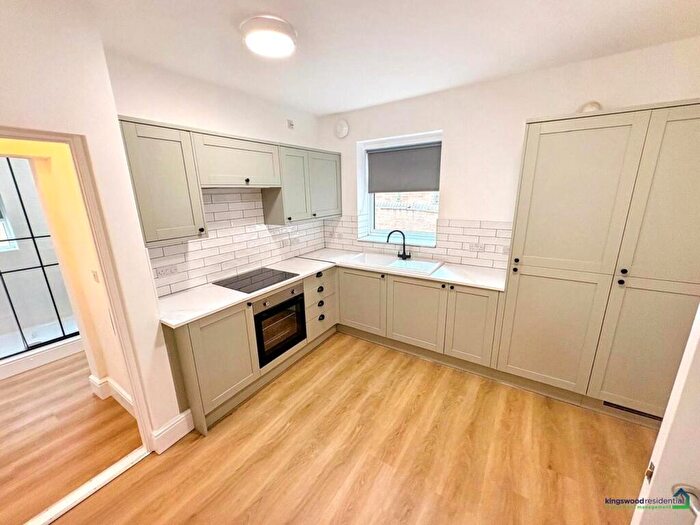 1 Bedroom Apartment To Rent In Mapperley Park Drive, Nottingham, NG3