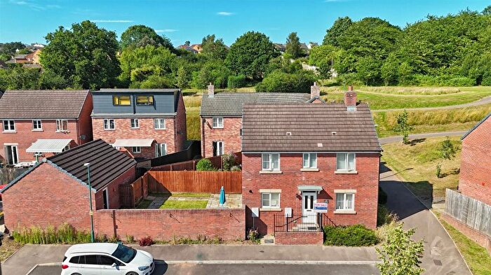 3 Bedroom Detached House For Sale In Meadow Rise, Lydney, GL15