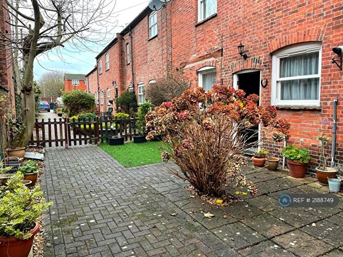 2 Bedroom Terraced House To Rent In Merchant Cottages, Lincoln, LN5