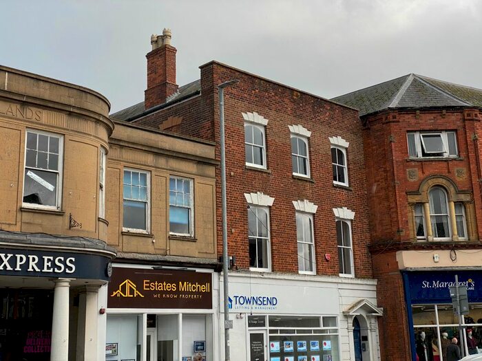 1 Bedroom Flat To Rent In Bridge Street, Taunton, Somerset, TA1