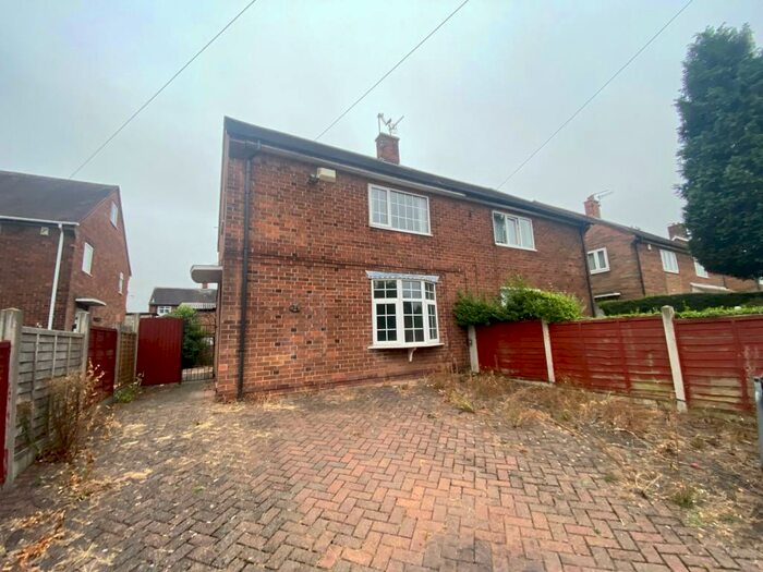 3 Bedroom House To Rent In Belleville Drive, Bestwood Park, NG5