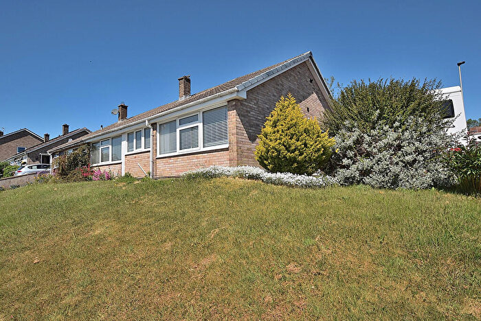 4 Bedroom Semi-Detached Bungalow To Rent In Ronaldshay Drive, Richmond, DL10