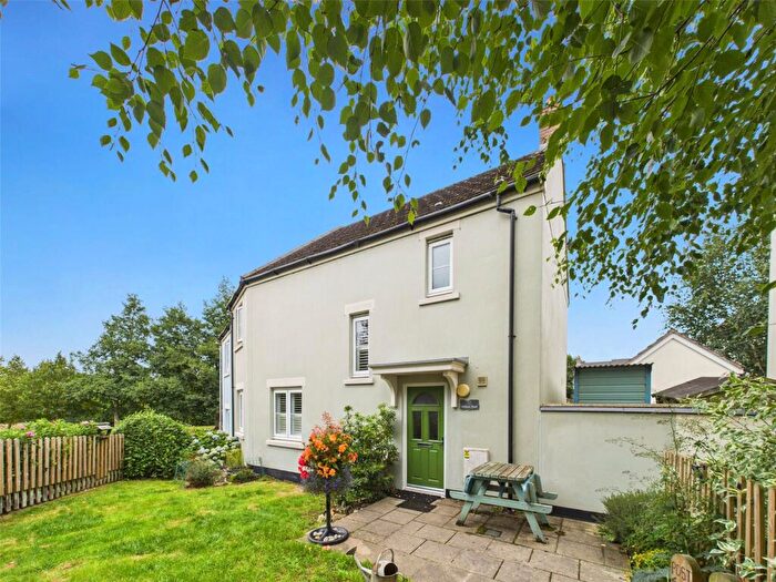 3 Bedroom End Of Terrace House For Sale In Oldham Road, Hatherleigh, Okehampton, EX20