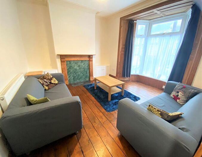 4 Bedroom House To Rent In Norfolk Street, Mount Pleasant, Swansea, SA1