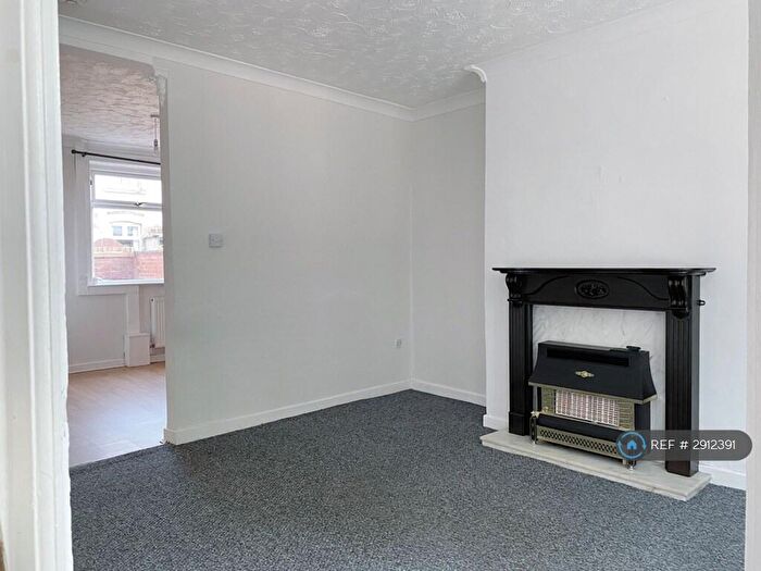 2 Bedroom Terraced House To Rent In Beaufort Street, Rochdale, OL12