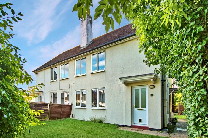 1 Bedroom Flat To Rent In Foster Road, Trumpington, Cambridge, CB2