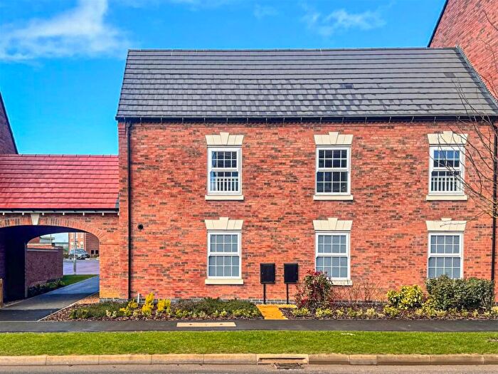 2 Bedroom Coach House To Rent In Buckle Lane, Priors Hall Park, NN17