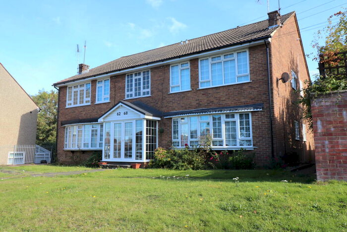 2 Bedroom Apartment To Rent In Brentwood Station, CM14