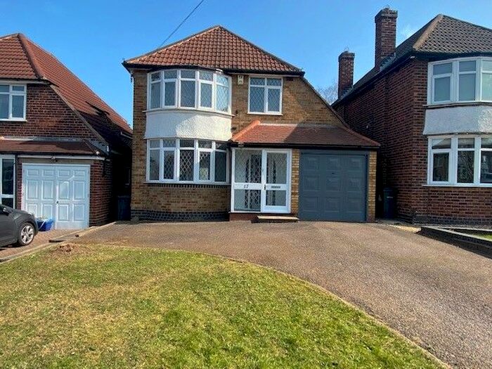 3 Bedroom Detached House To Rent In Moss Drive, Sutton Coldfield, West Midlands, B72