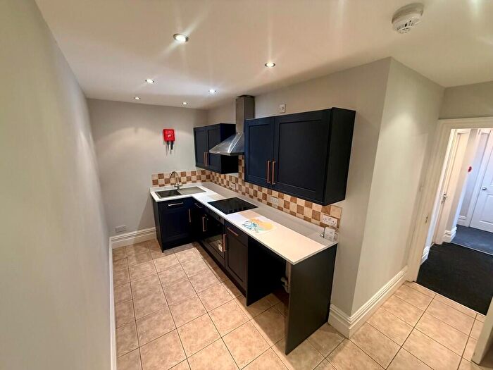 2 Bedroom Apartment To Rent In Victoria Parade, Ashton-on-ribble, Preston, PR2