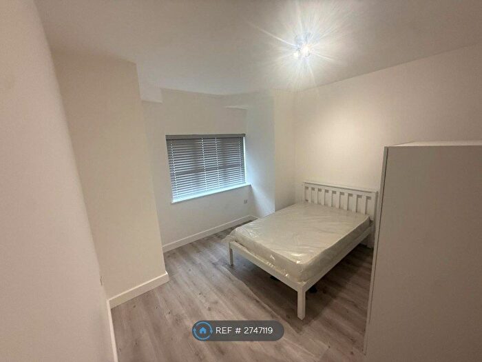 Studio To Rent In Marlborough Road, Watford, WD18