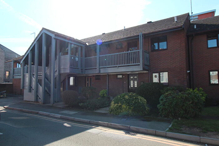 1 Bedroom Flat To Rent In Norwood Road, Reading, RG1