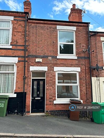 2 Bedroom Terraced House To Rent In Finsbury Avenue, Nottingham, NG2