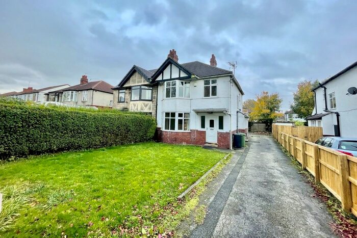 3 Bedroom Semi-Detached House To Rent In Street Lane, Roundhay, Leeds, LS8