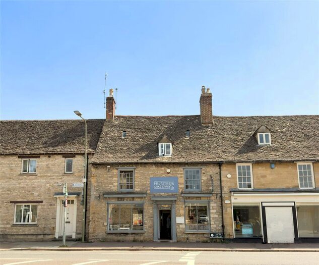 1 Bedroom Apartment To Rent In High Street, Witney, Oxfordshire, OX28