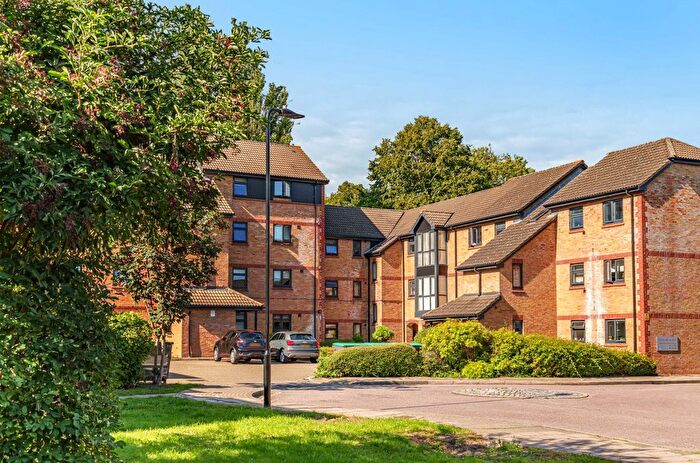 Studio To Rent In Sterling Place, London, W5