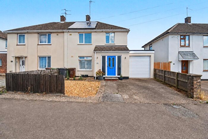 3 Bedroom Semi-Detached House For Sale In Willow Brook Road, Corby, NN17