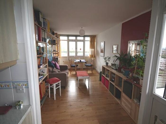 2 Bedroom Flat To Rent In Otto Street, Kennington, SE17