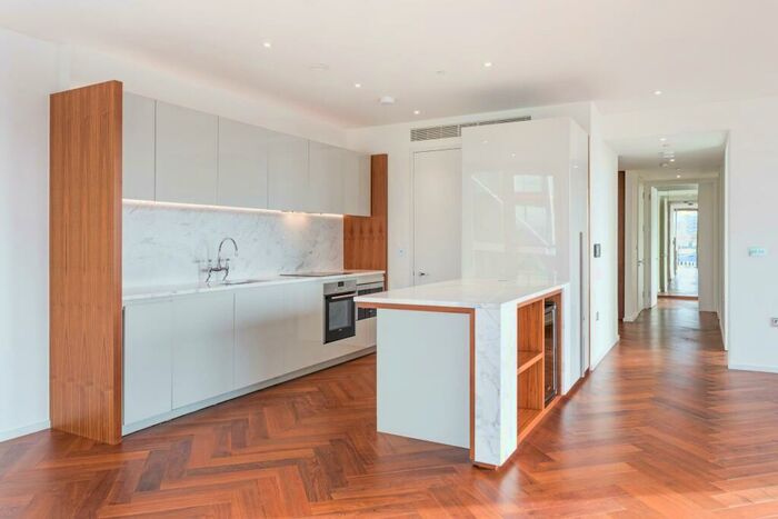 3 Bedroom Apartment To Rent In Capital Building, Embassy Gardens, Nine Elms, SW11