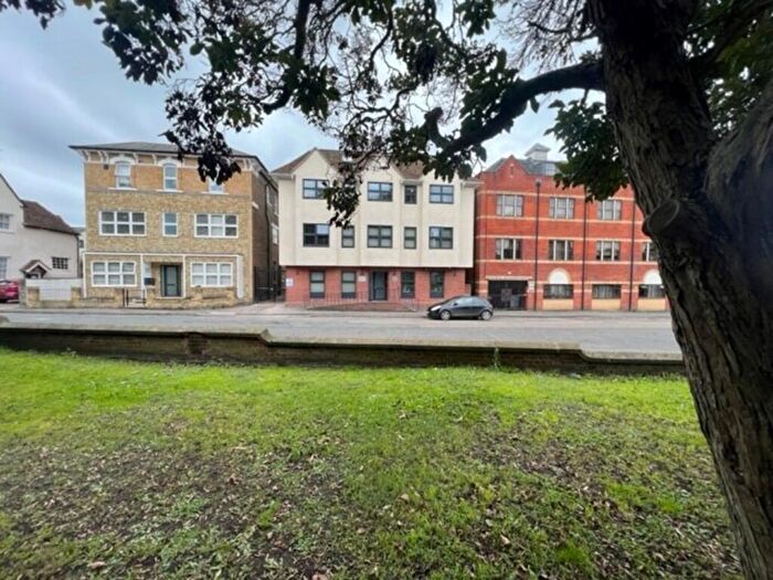 2 Bedroom Apartment To Rent In Church Street, Waltham Abbey, EN9