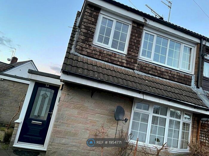 3 Bedroom Semi-Detached House To Rent In Shelfield Lane, Rochdale, OL11