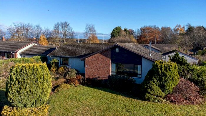 4 Bedroom Detached Bungalow For Sale In Kirkhill Drive, Luncarty, Perth, PH1