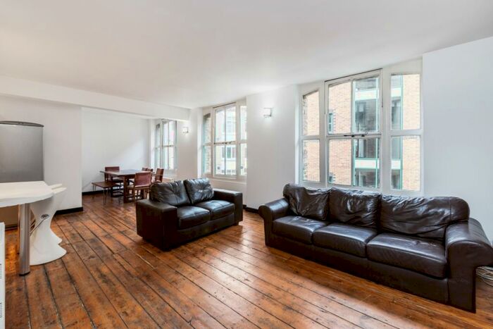 2 Bedroom Apartment To Rent In Christina Street London, EC2A