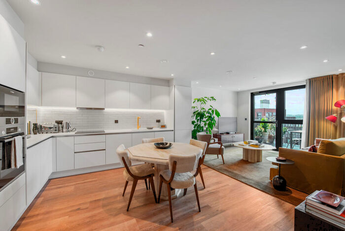 3 Bedroom Flat To Rent In The Sessile, Ashley Road, London, N17