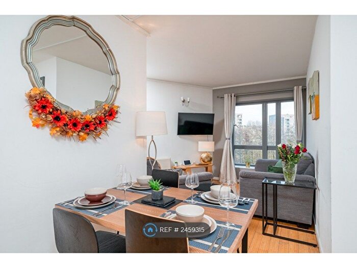 3 Bedroom Flat To Rent In Alamaro Lodge, London, SE10