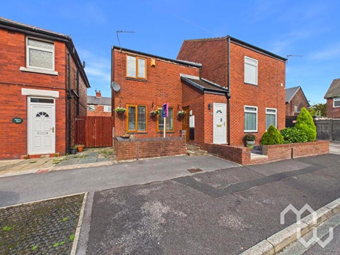2 Bedroom Semi-Detached House For Sale In Clarence Street, Leyland, PR25