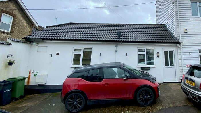 2 Bedroom Detached House To Rent In A Whitmore Street, Maidstone, ME16