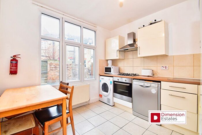 5 Bedroom Terraced House To Rent In Arnold Road, Harringay, N15