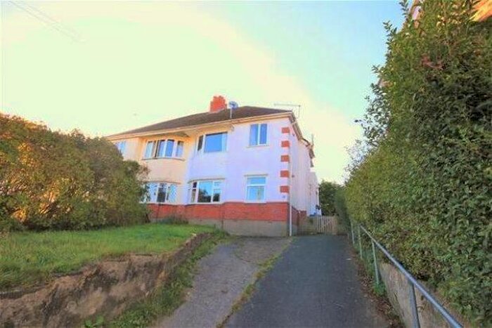 2 Bedroom Flat To Rent In Dunford Road, Poole BH12
