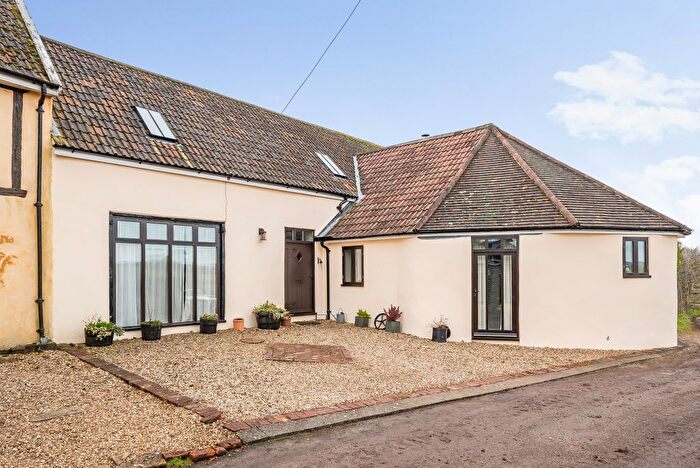 3 Bedroom Barn Conversion For Sale In Chilliswood Farm, Trull, TA3
