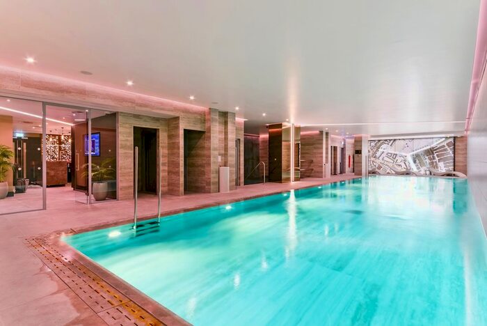 2 Bedroom Flat To Rent In Bollinder Place, Islington, London, EC1V