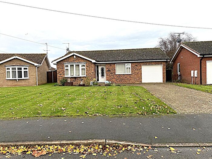 2 Bedroom Detached Bungalow For Sale In Farmers Gate, Holbeach, PE12