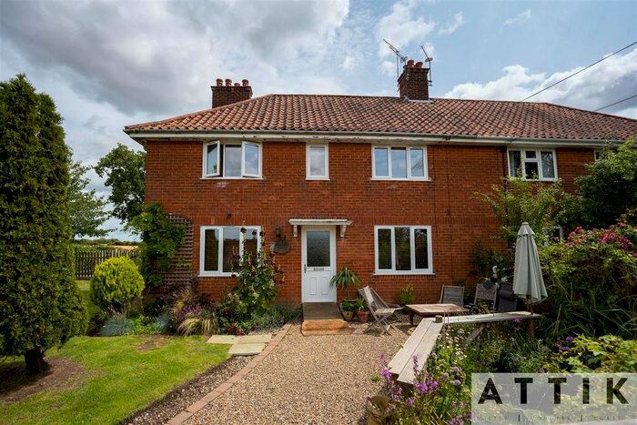 3 Bedroom Semi-Detached House For Sale In Mill Road, Rumburgh, Halesworth, IP19