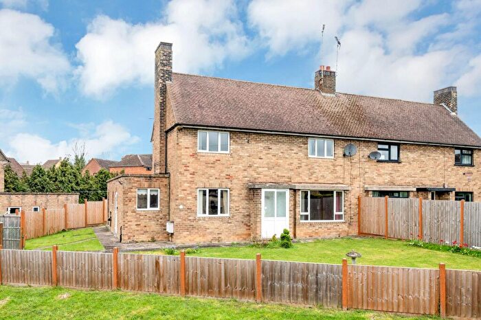 3 Bedroom Semi-Detached House For Sale In Wood Road, Kings Cliffe, PE8